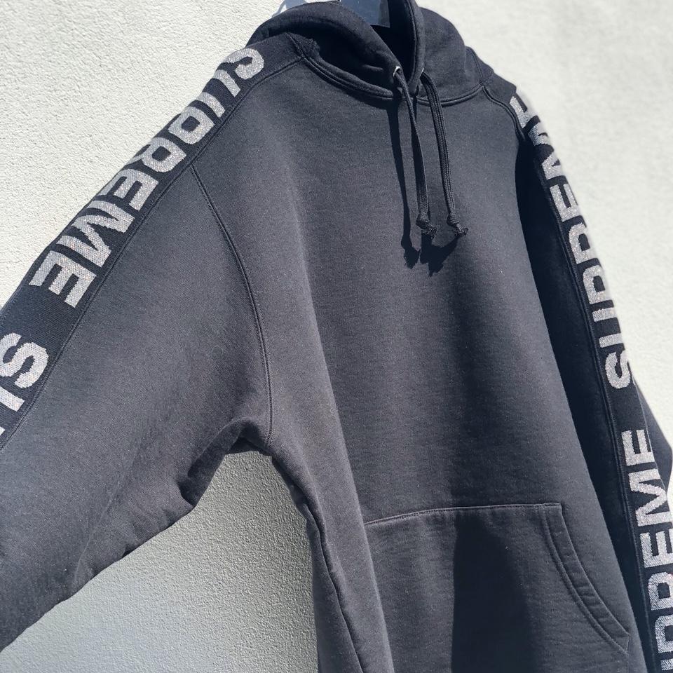 Supreme ‘Metallic Rib Hooded Sweatshirt’, 100%...