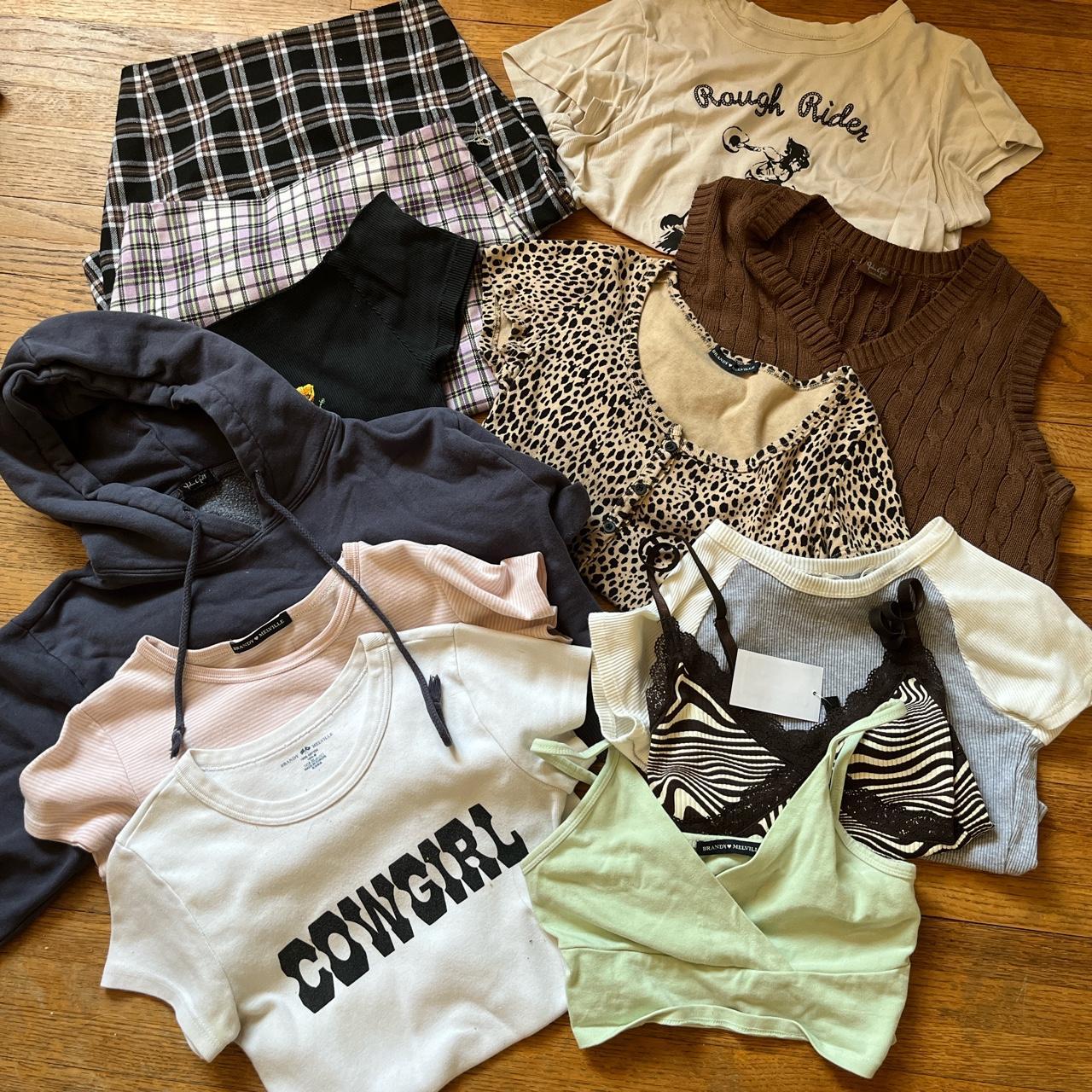 Brandy Melville clothes i want to trade/sell) DM... Depop
