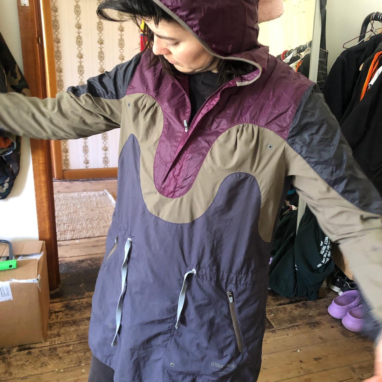 gyakusou running jacket