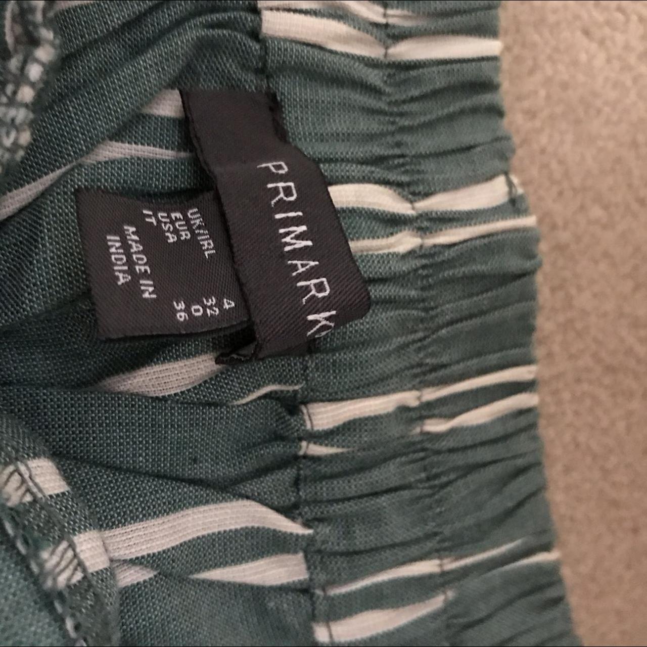 Primark Women's Green Trousers Depop