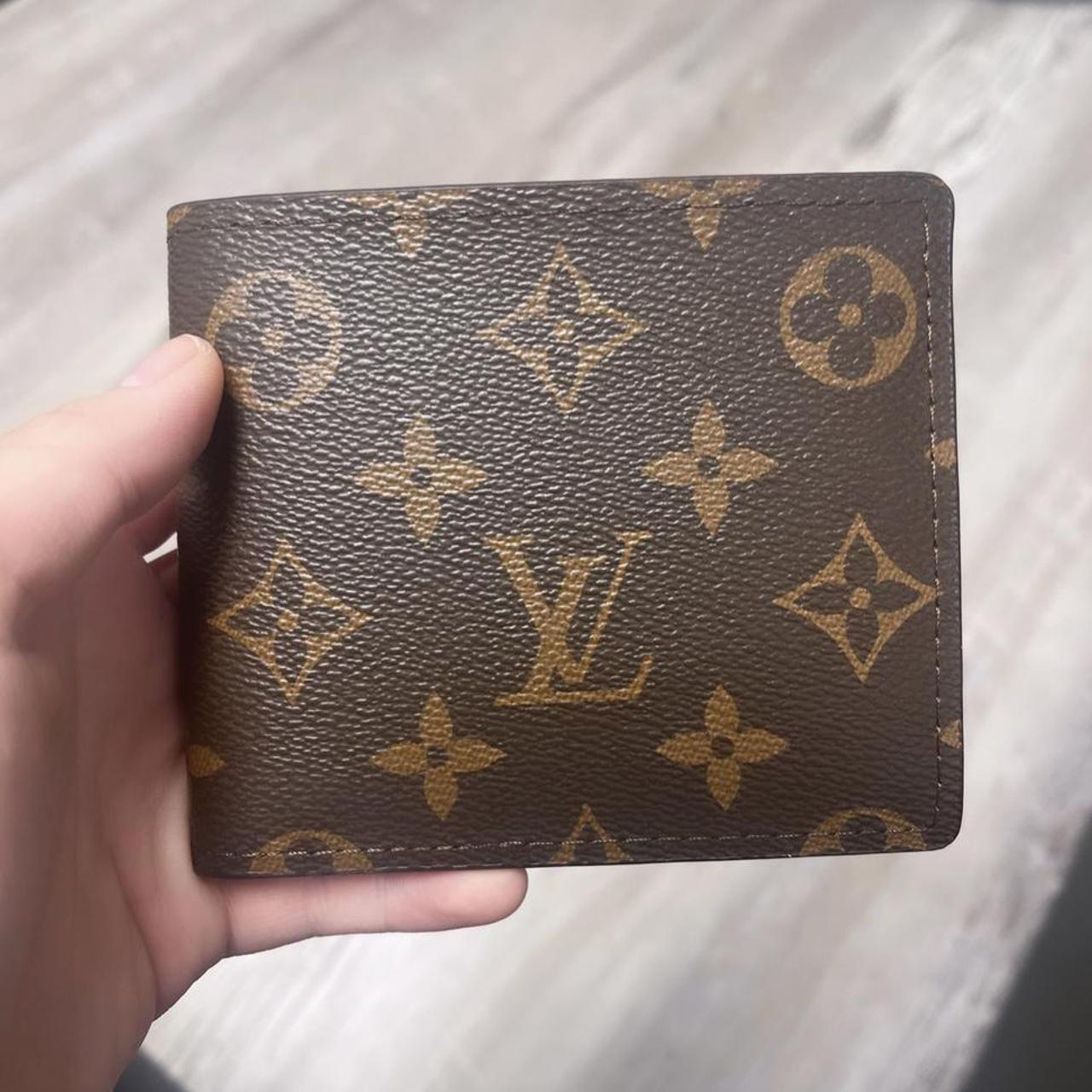 Louis Vuitton Wallet - Depop