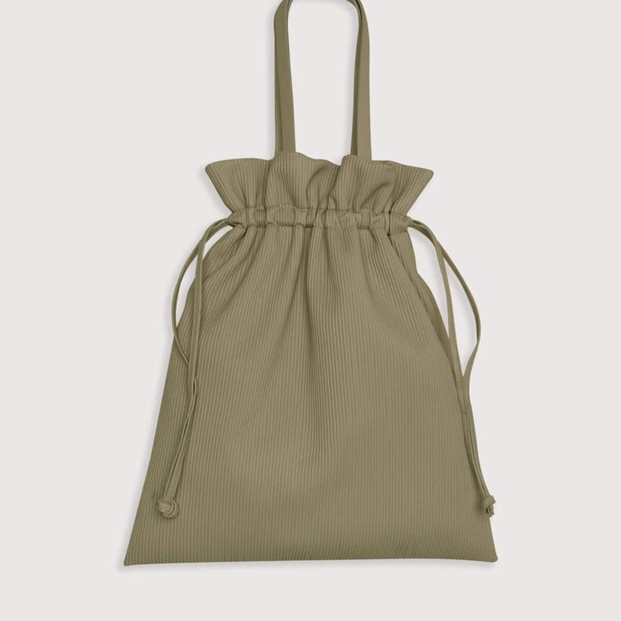 Oak + Fort Women's Green and Khaki Bag | Depop