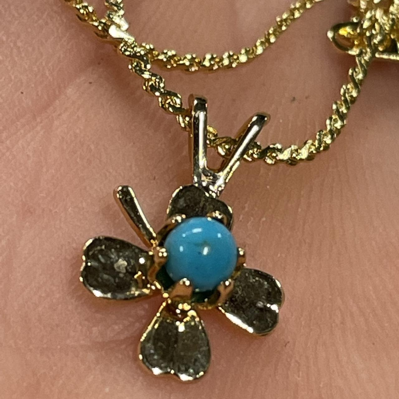 Turquoise on sale flower necklace