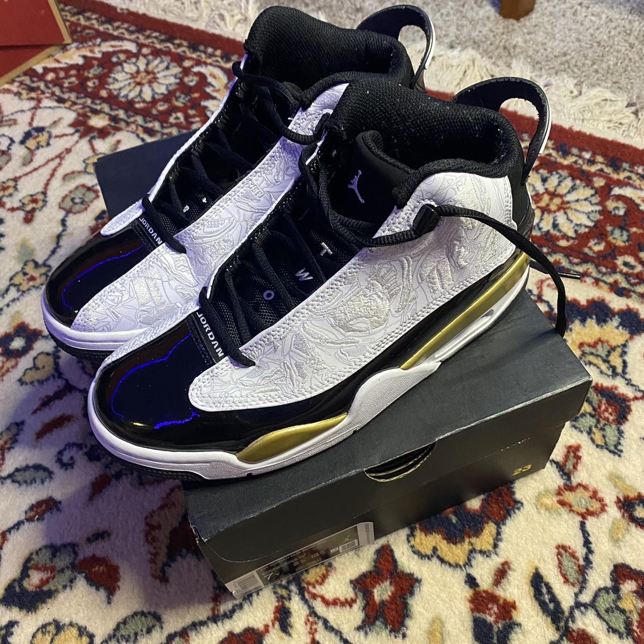 black and gold dub zero jordans