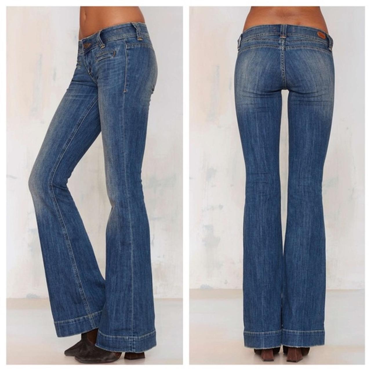 Dittos Aretha Low Rise Flare jeans! Super cute 2000s... - Depop