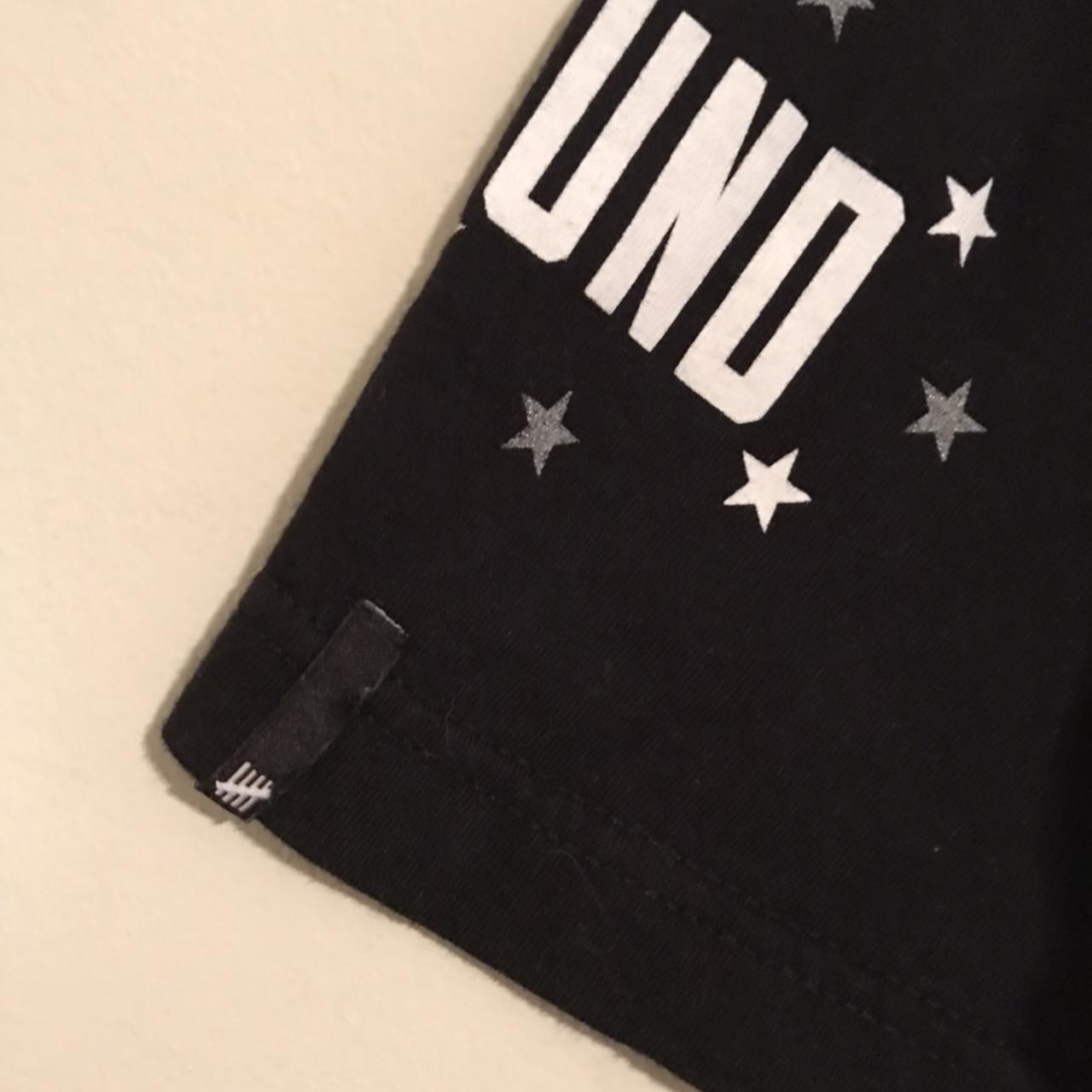 Undefeated Men's Black and White T-shirt (3)