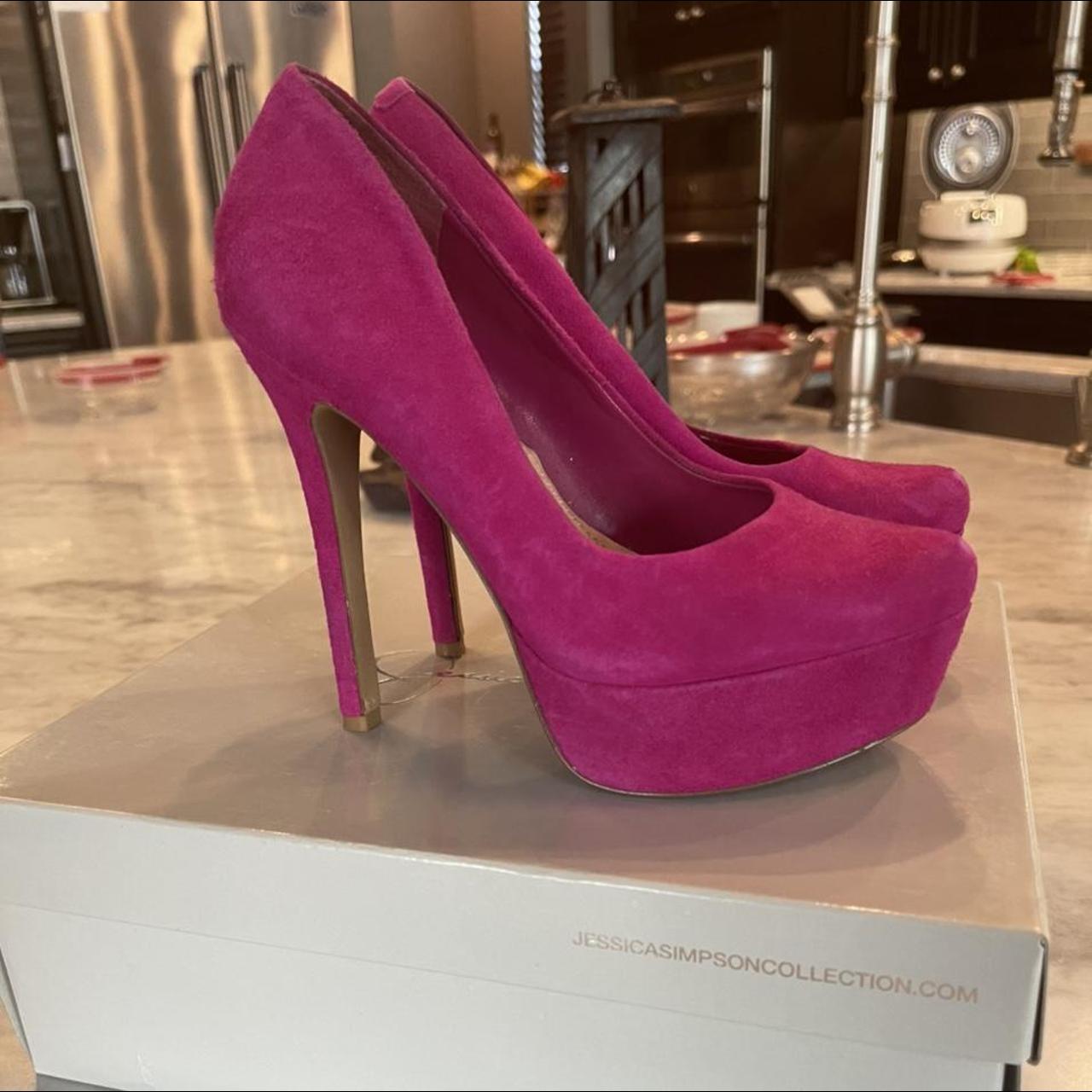 Jessica simpson pink suede on sale pumps