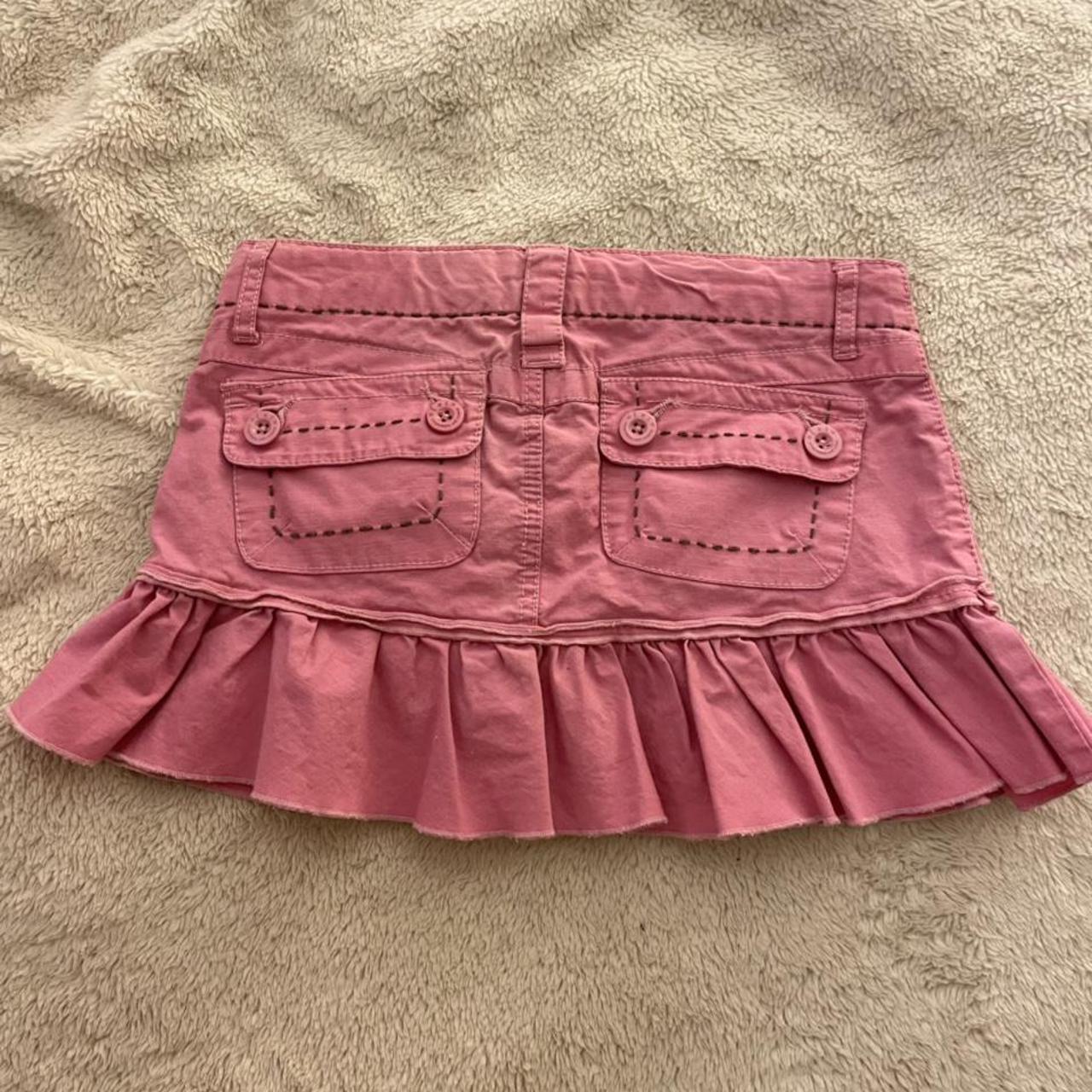 the cutest pink vintage y2k low rise ruffle skirt by... - Depop