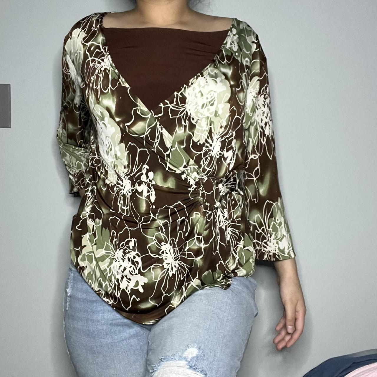 Product Image 1 - Funky Floral print with o-