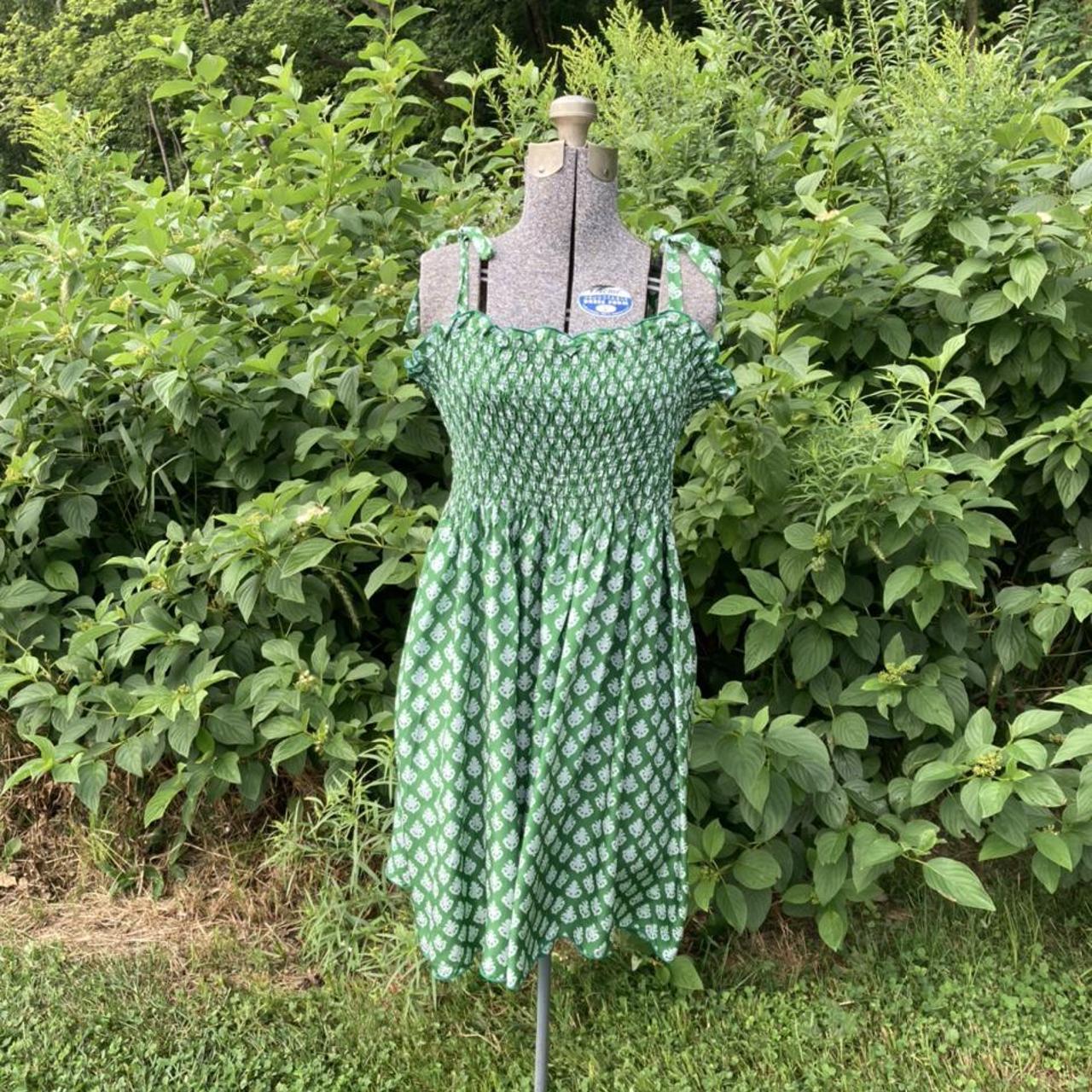 2007 Anna Sui 100% silk green summer sundress with... - Depop