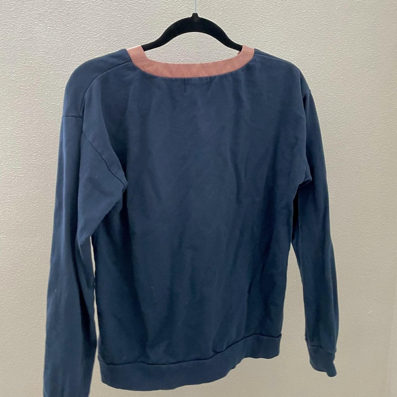 Stussy women’s pullover #stussy #streetwear #pullover - Depop