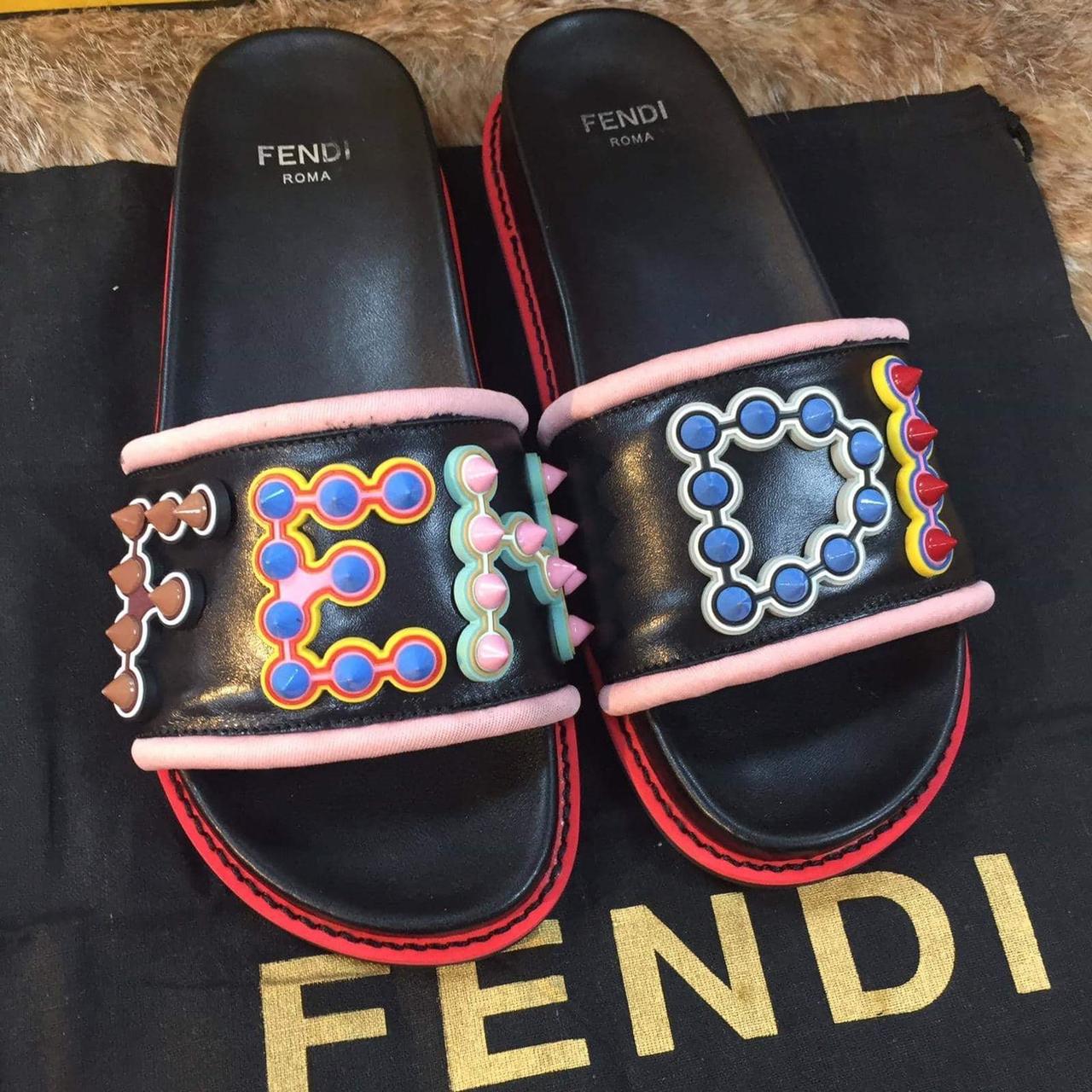 Studded logo store slide sandal fendi