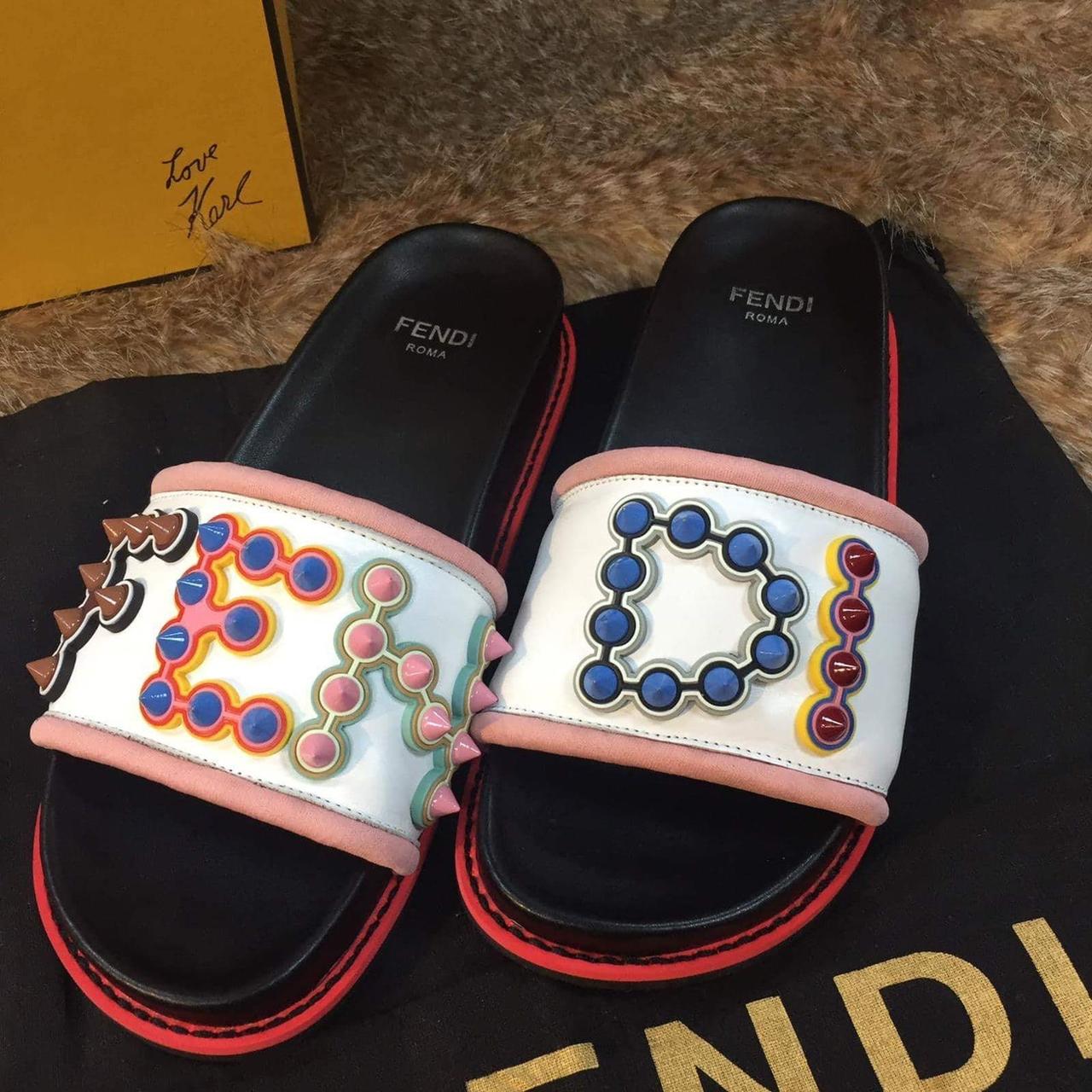 Fendi hot sale studded slides