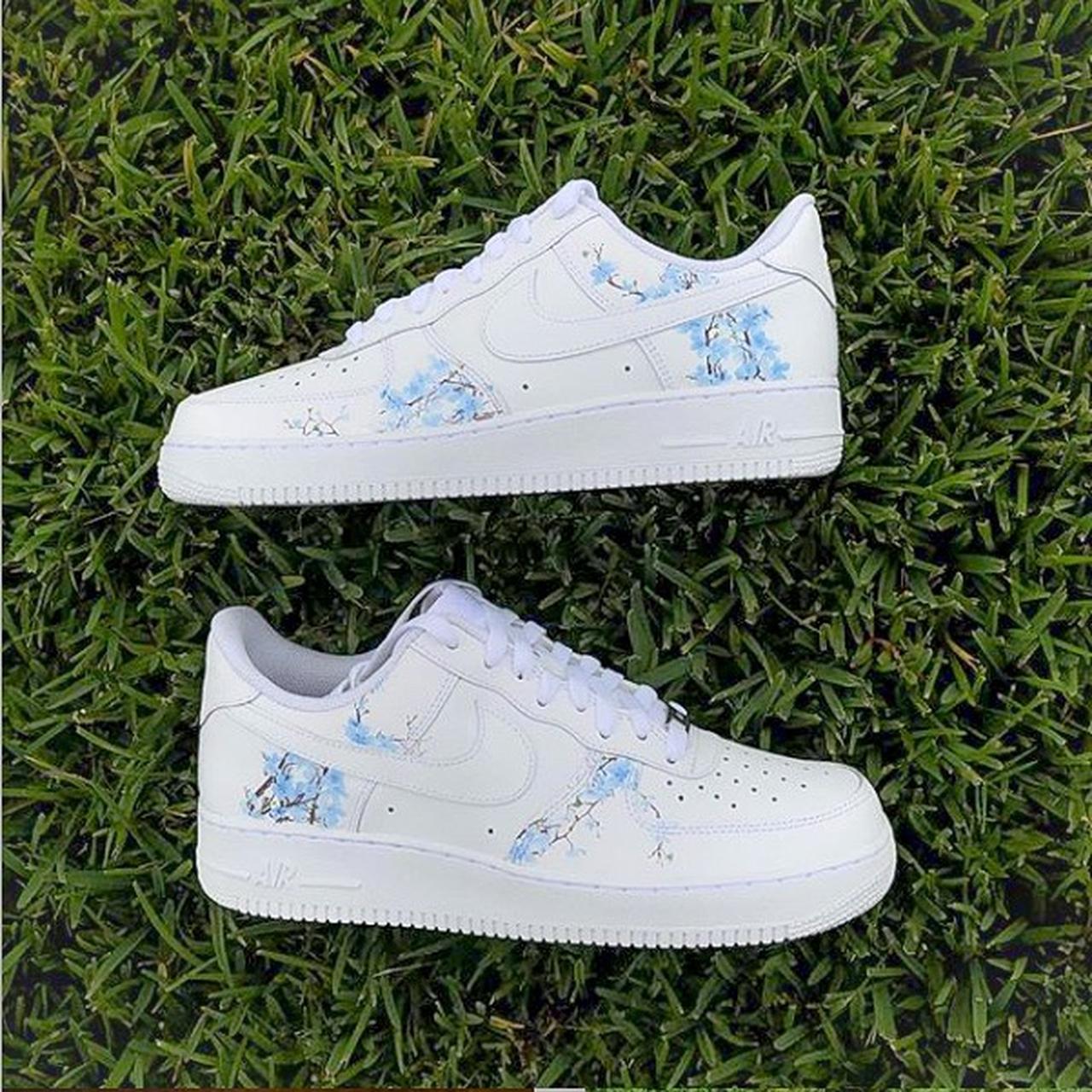 blue cherry blossom af1