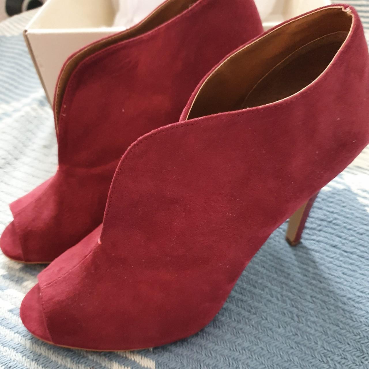 Next Women's Red and Burgundy Boots Depop