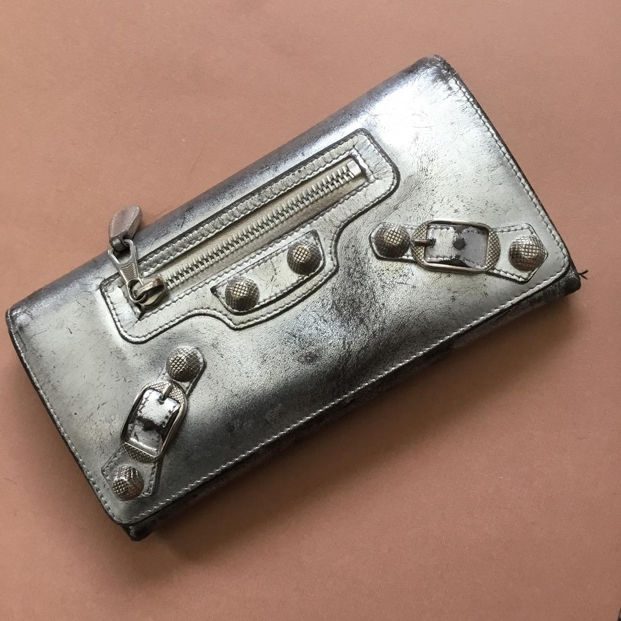 Balenciaga clearance wallet womens