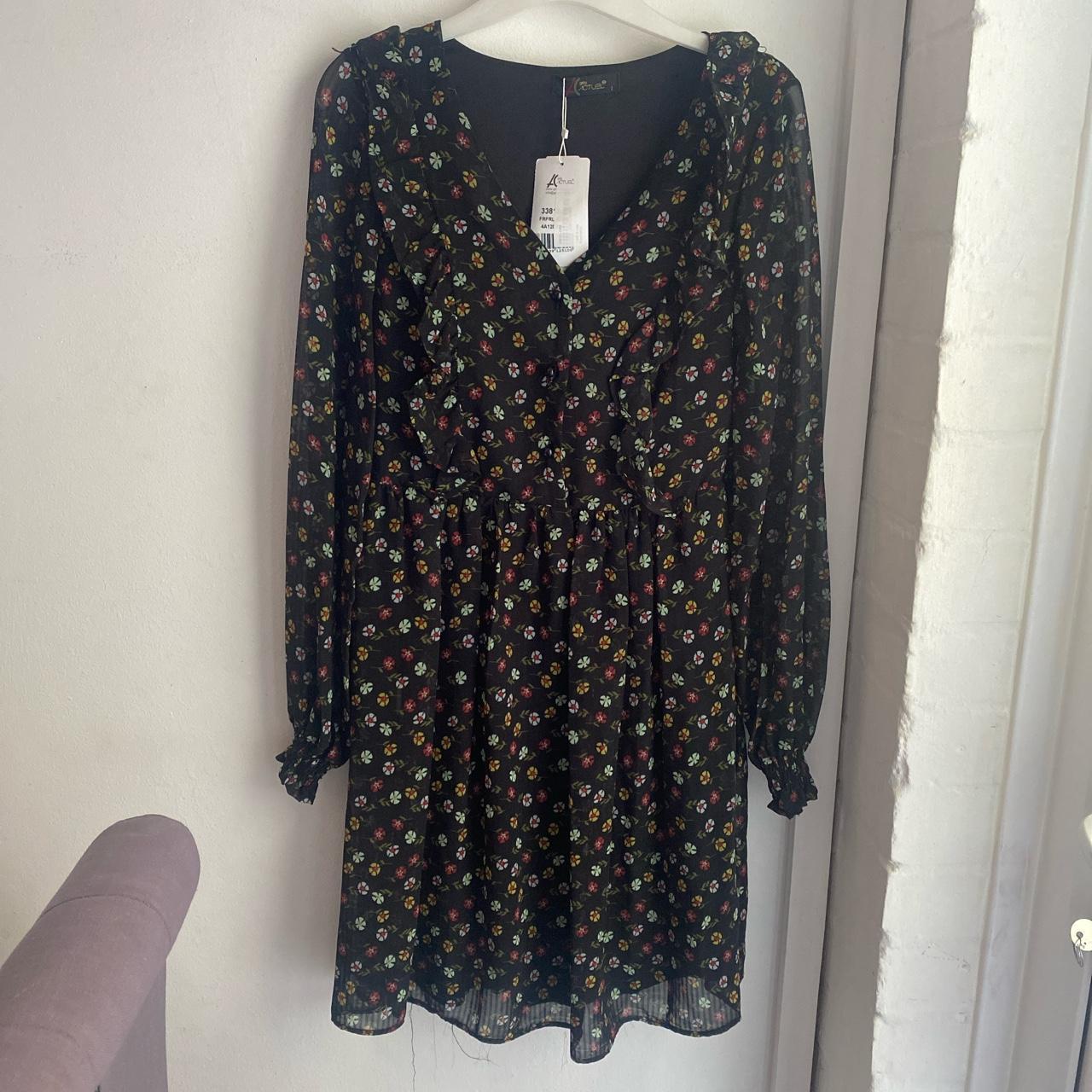 Black tea dress • Size 8/10 • brand new with tags • Depop
