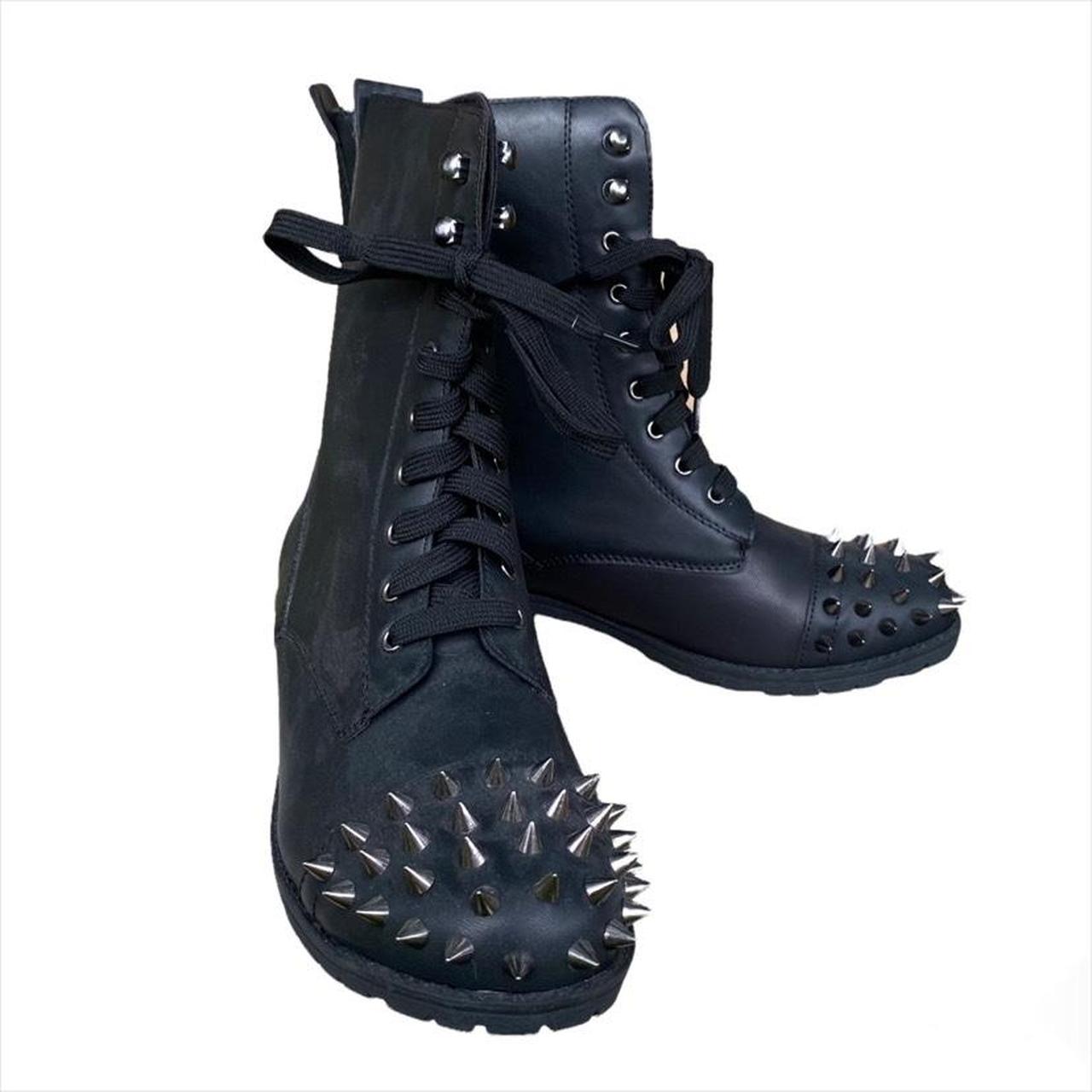 black combat boots hot topic