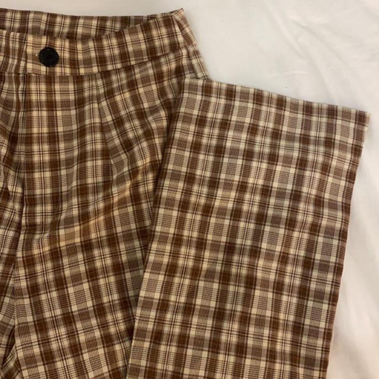 ⚡️ Brown and beige checked straight leg pants from... - Depop