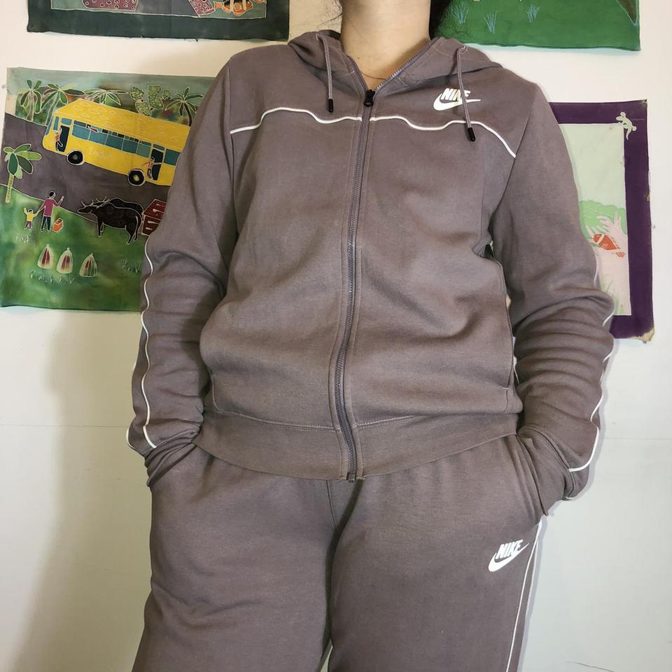 alo slay hoodie