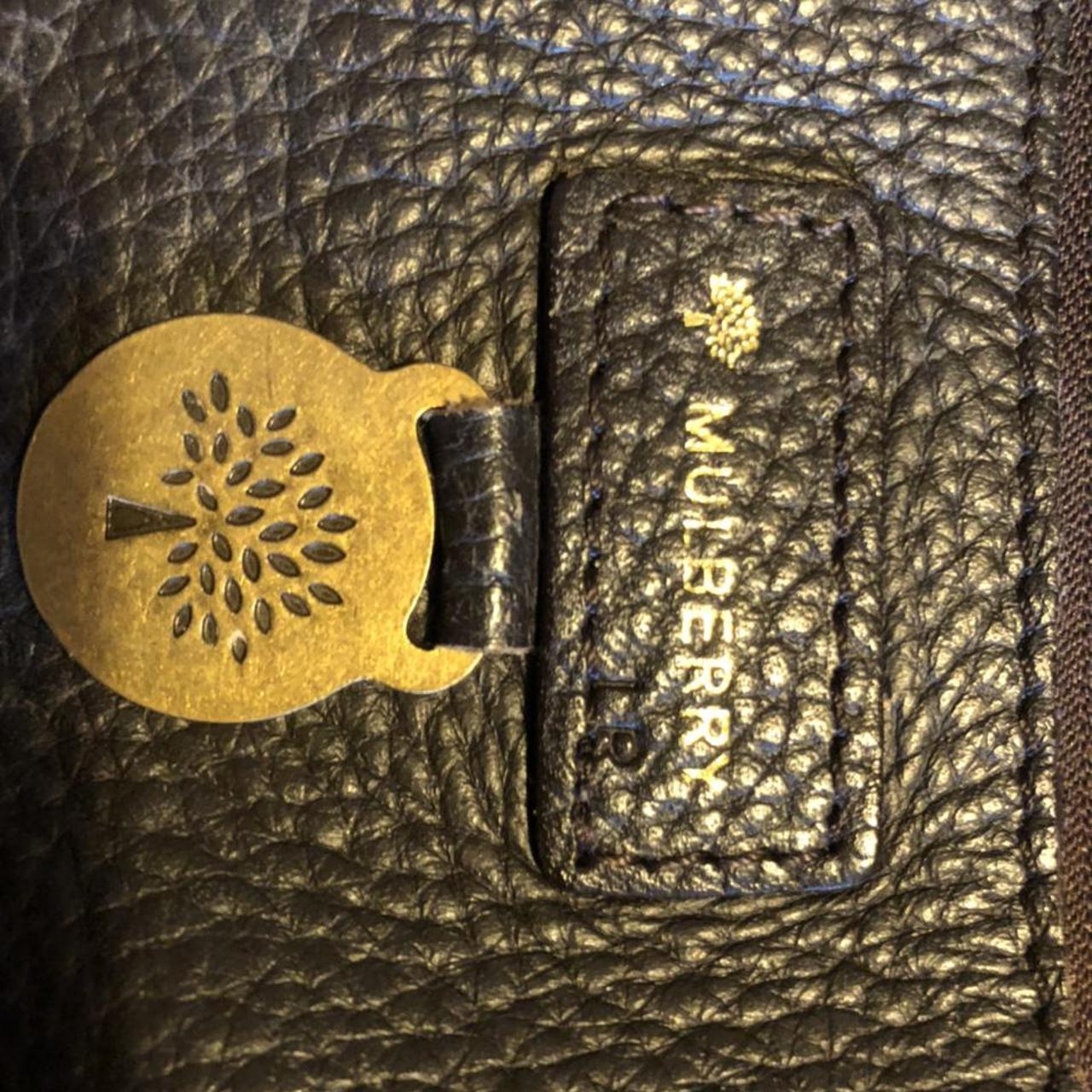 Mulberry bag Dark brown vintage Lining slightly worn... Depop