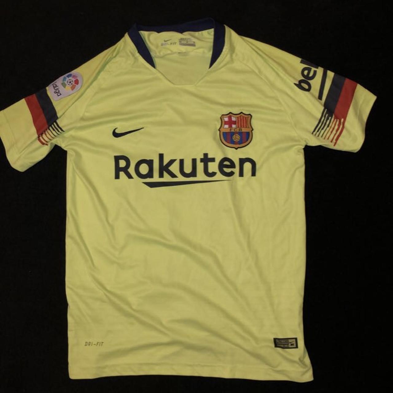 Barcelona jersey with Messi on the back Size xs Dm... - Depop