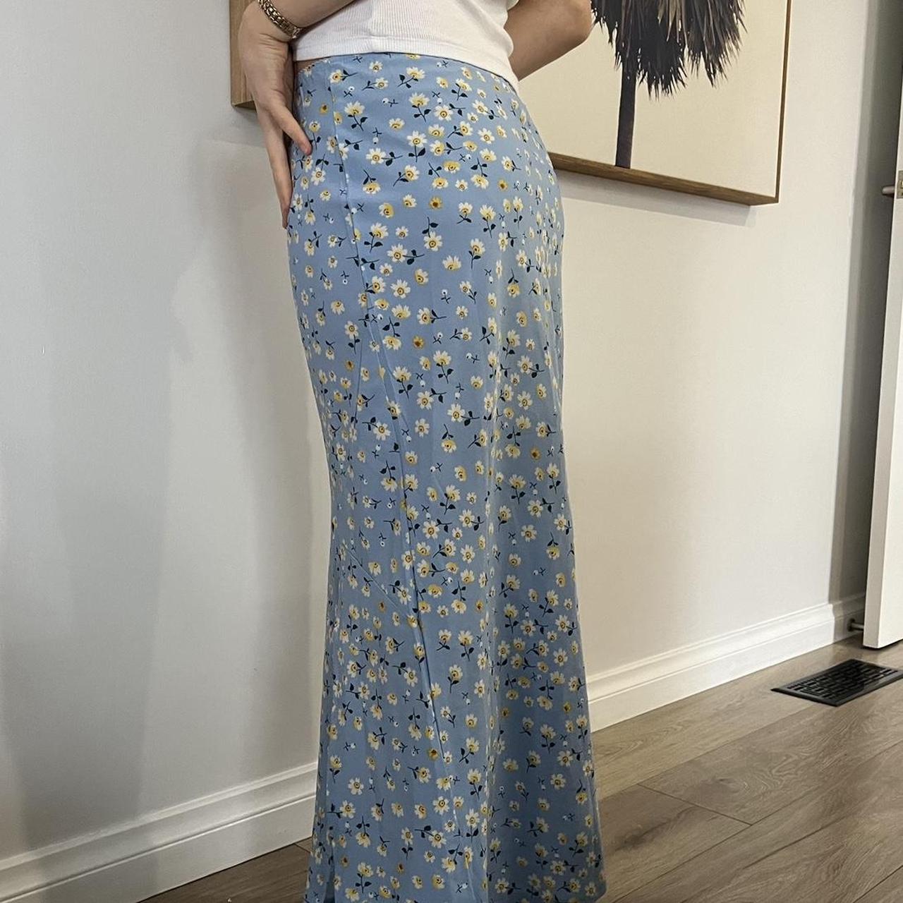 Princess Polly Women's Skirt Depop