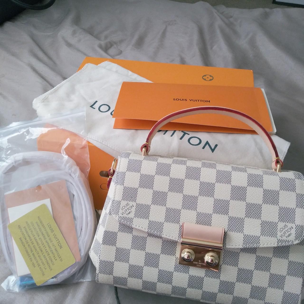 Authentic Louis Vuitton bag with authenticity card - Depop