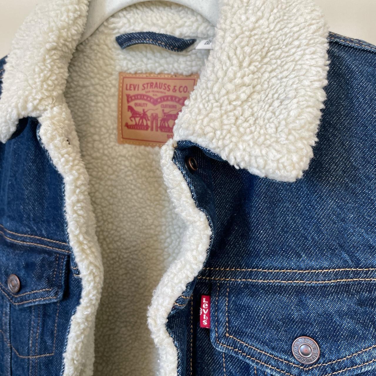 Authentic Levi’s Sherpa denim jacket I love this... Depop
