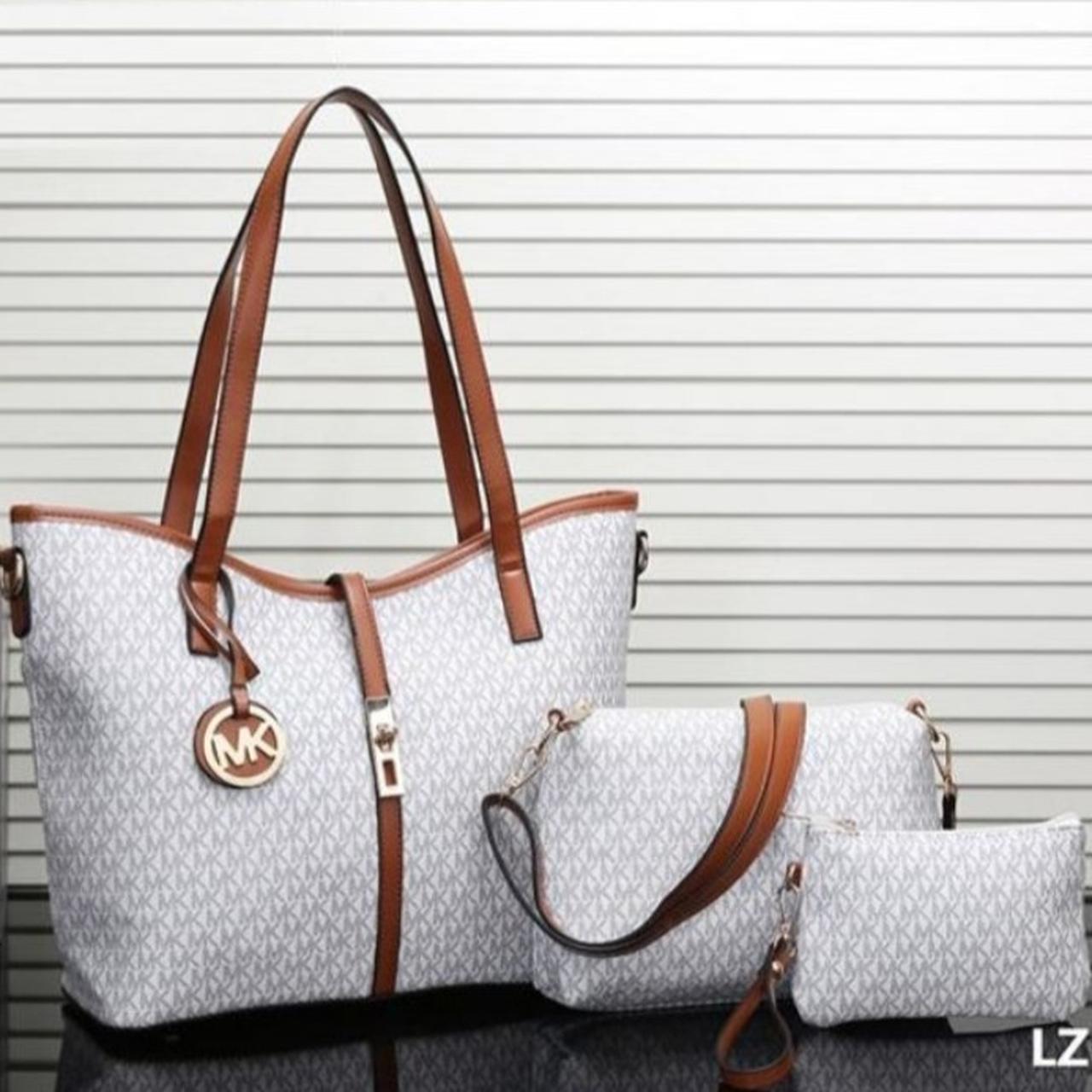 Michael Kors 3-piece purse set brand new free | Depop