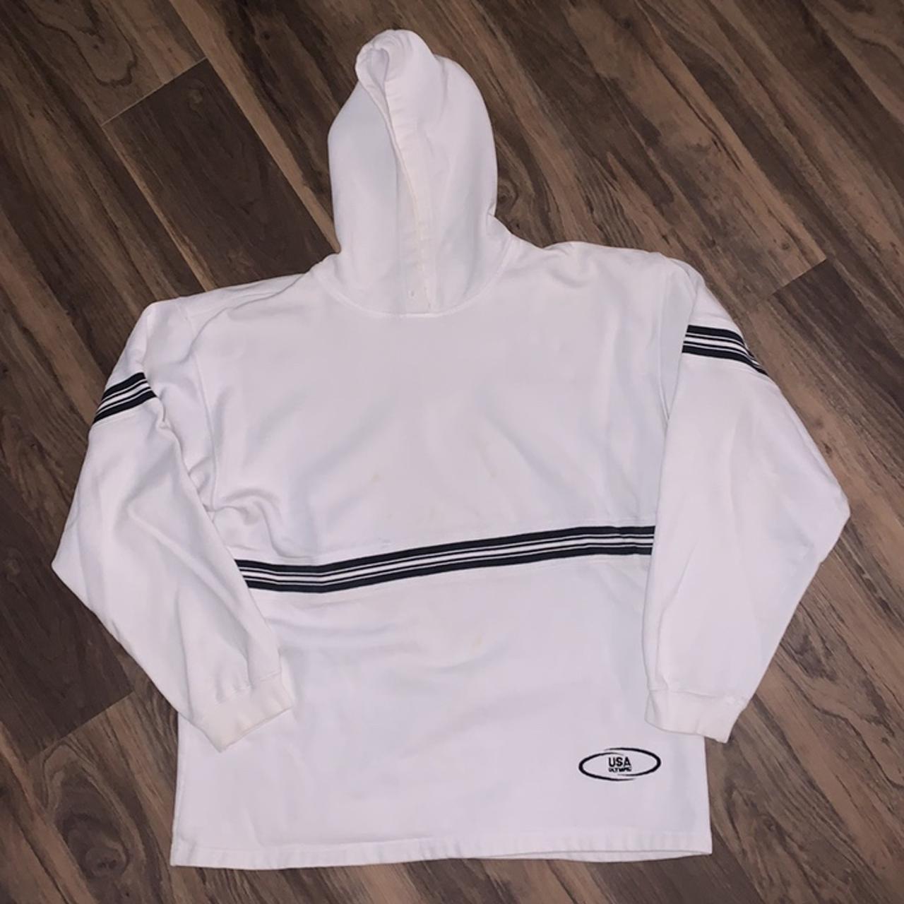 JCPenney Men's White Hoodie Depop