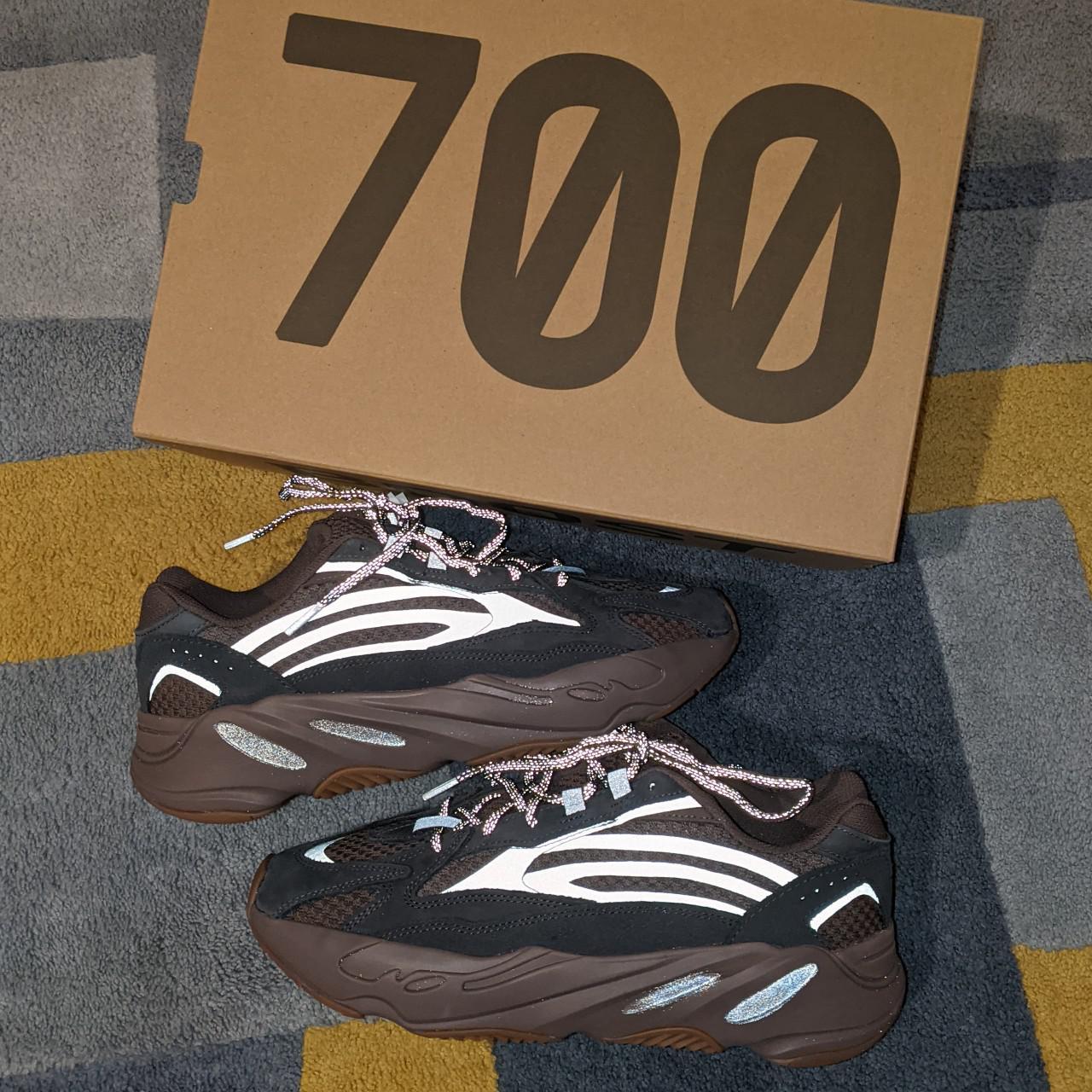 yeezy 700 v2 geode reflective