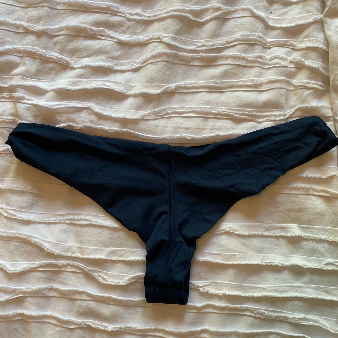 Women's Navy Bikiniandtankinibottoms Depop