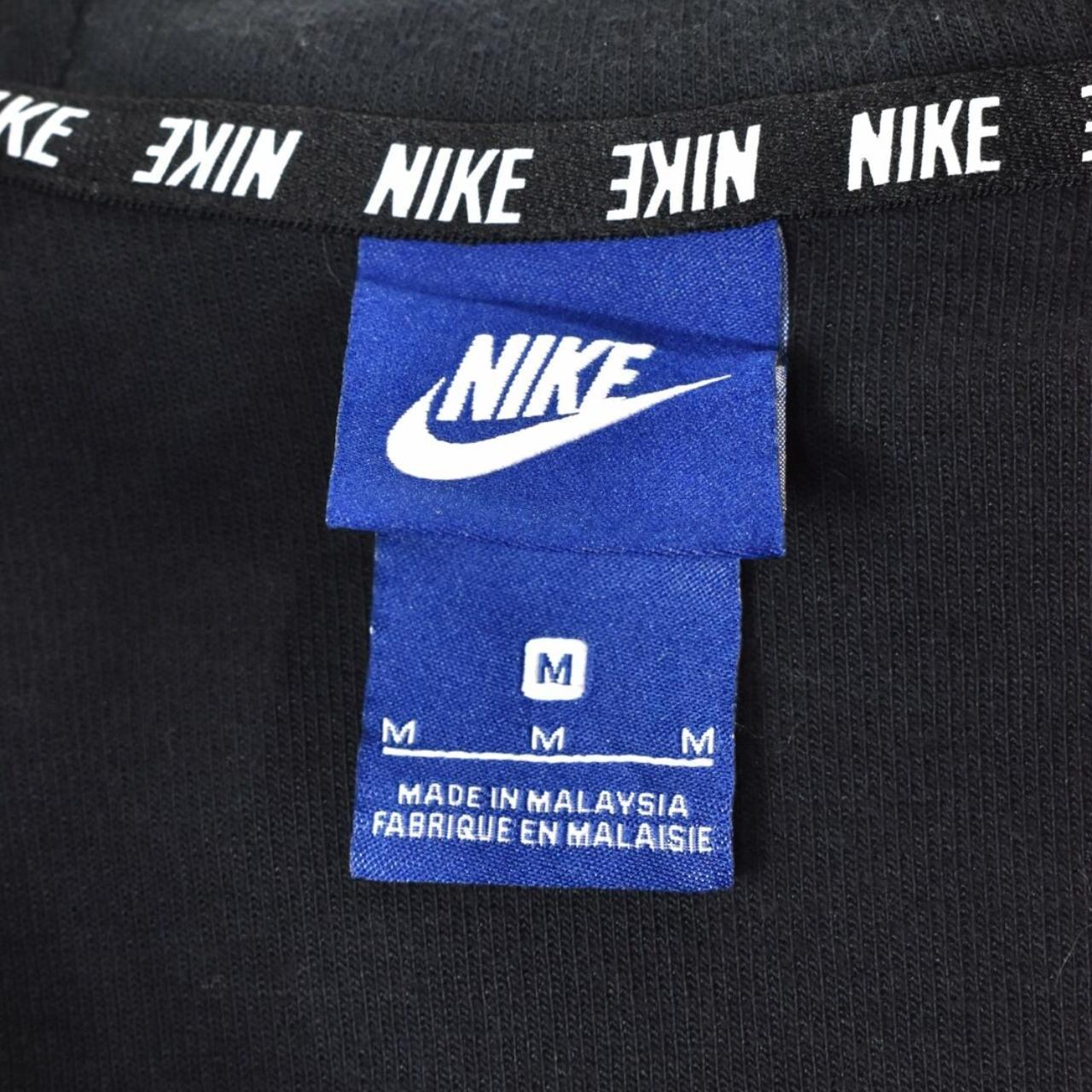 depop nike vintage hoodie