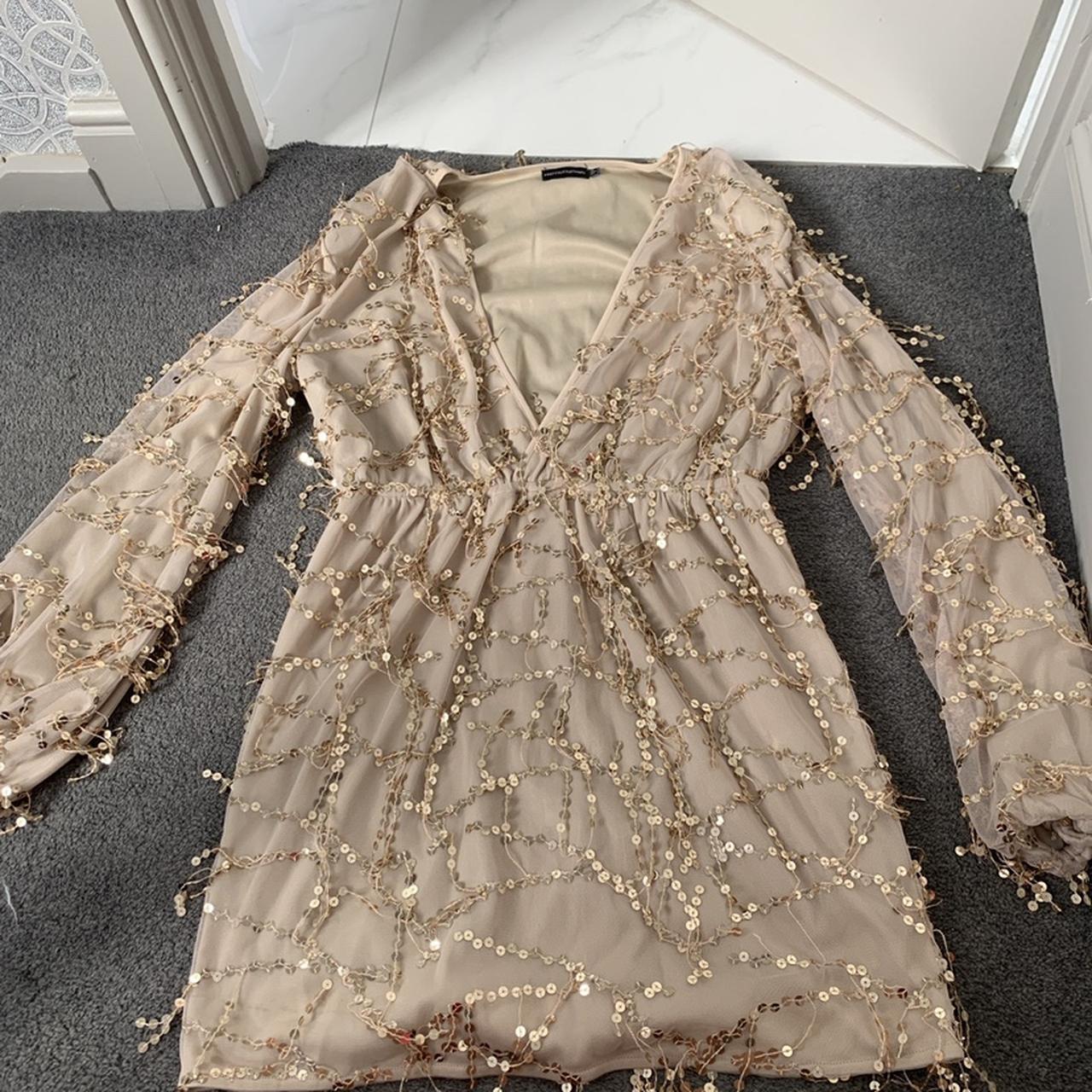 Beautiful sequin dress- size 14⭐️ Worn for a few hours - Depop