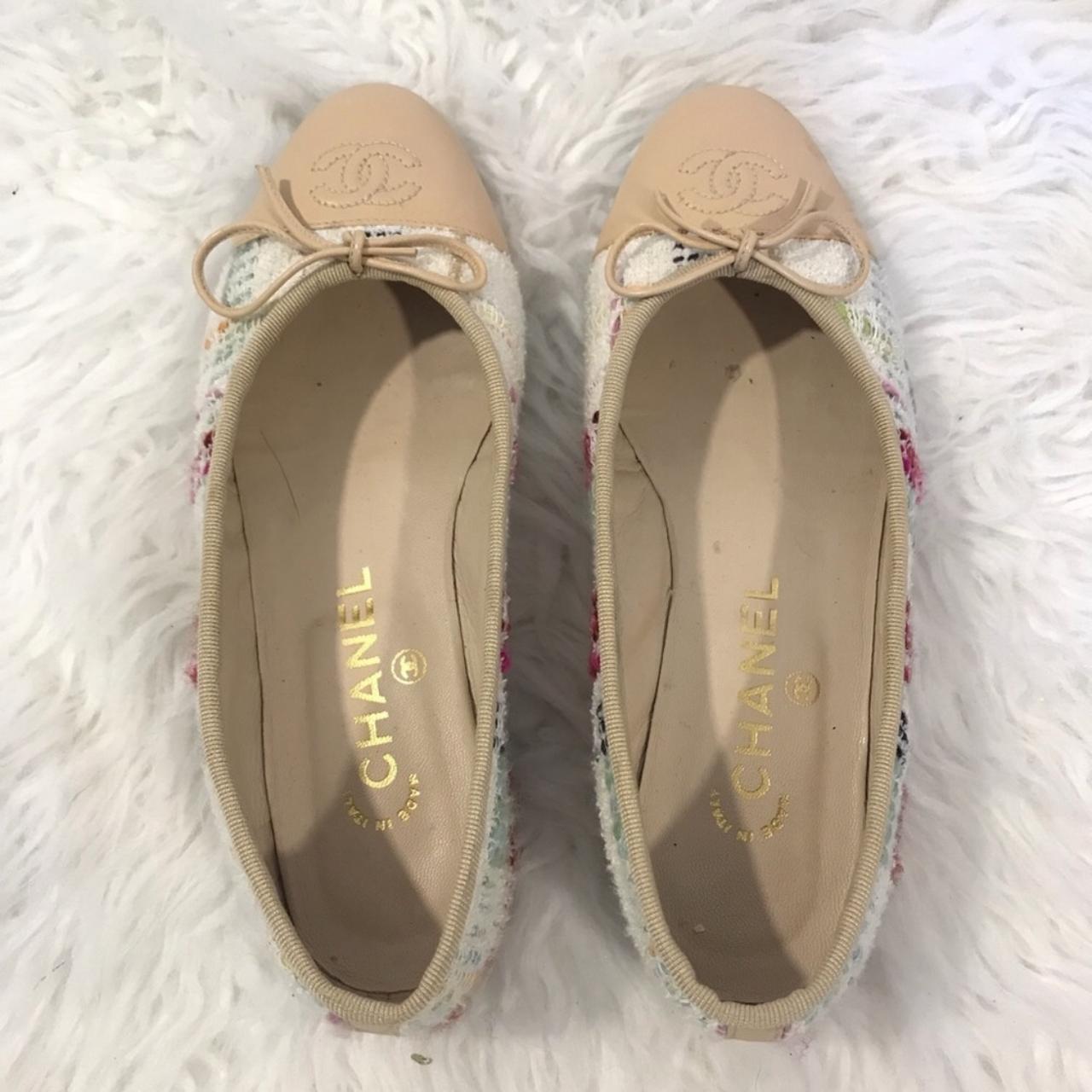 Rare Chanel Tweeds Ballet Shoes Tweed and Leather - Depop