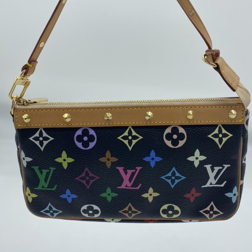 Louis Vuitton Murakami Monogramouflage luggage tags - Depop