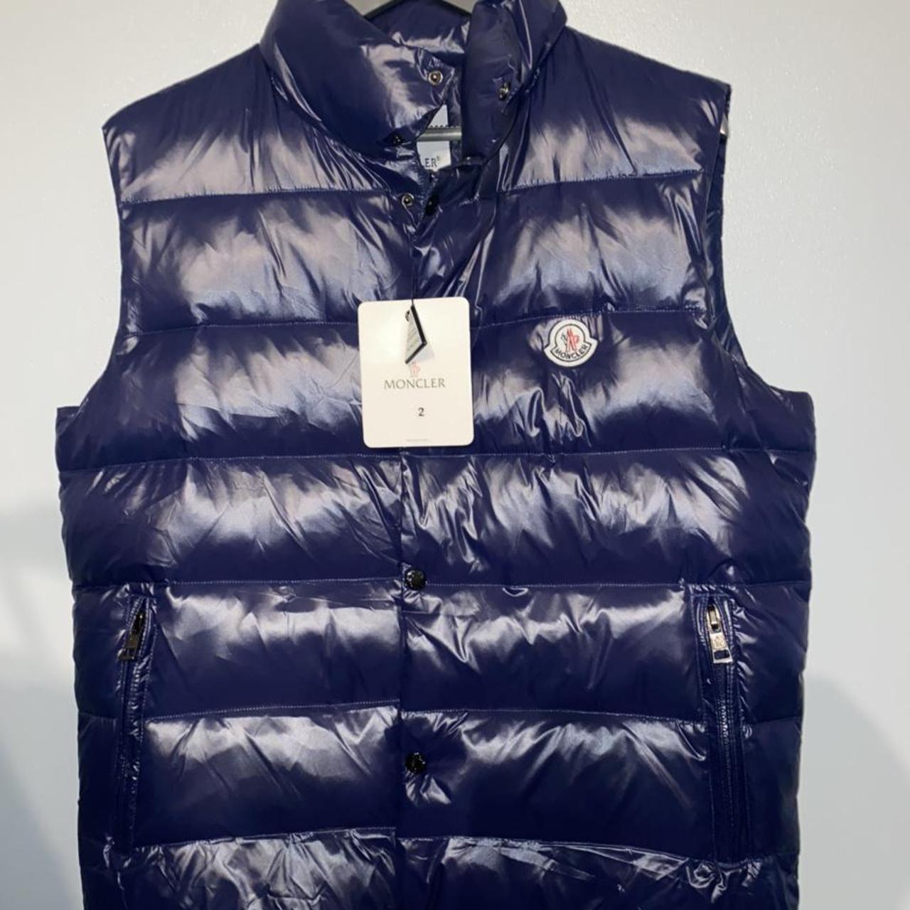 moncler gilet size 2