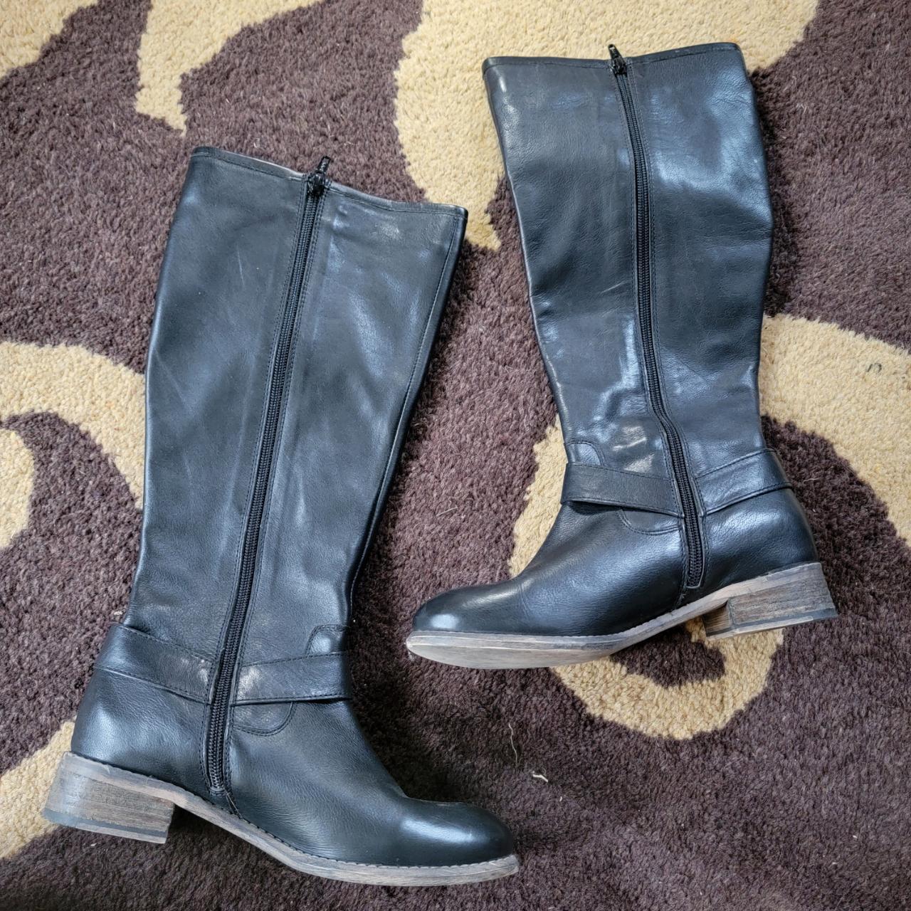 leather knee high boots with ring details 🖤 ~... - Depop