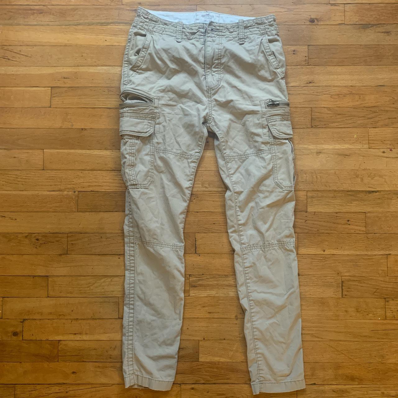 HOLLISTER BEIGE CARGO PANTS has cool pockets size... Depop