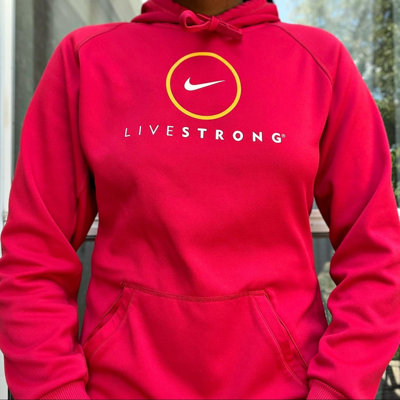 Carry Detecteerbaar Nest Red Nike LiveStrong Hoodie ❤️ Cute Thermal Fit Red &... - Depop