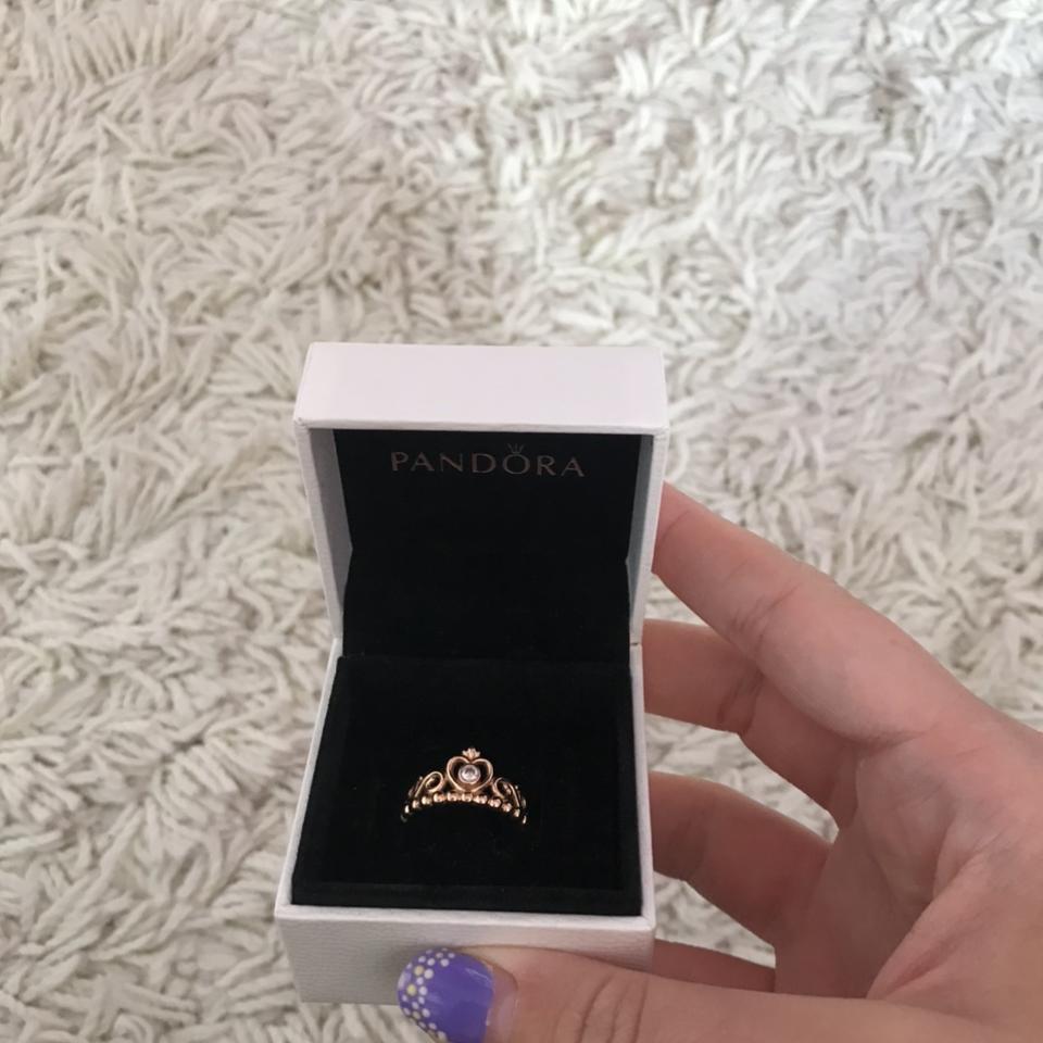 Pandora rose clearance gold princess ring