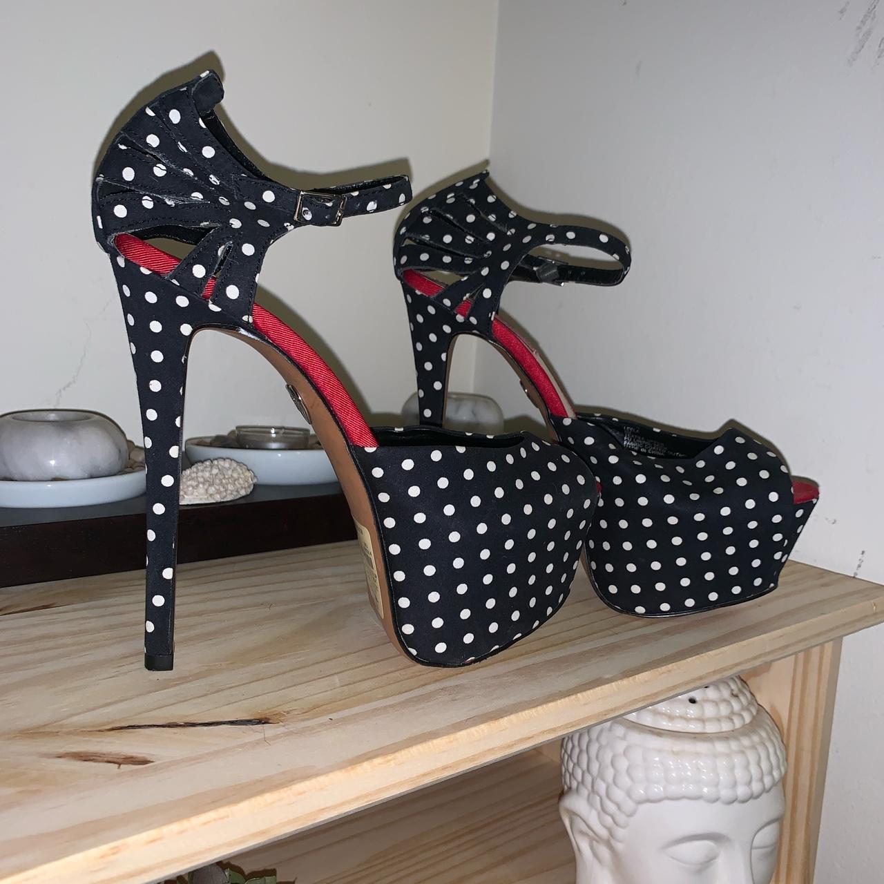 Betsey johnson store polka dot heels