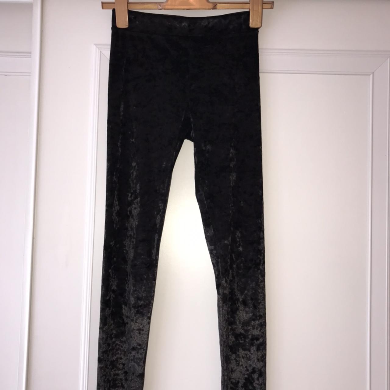 H&M black crushed velvet leggings 🔘 Children’s... - Depop
