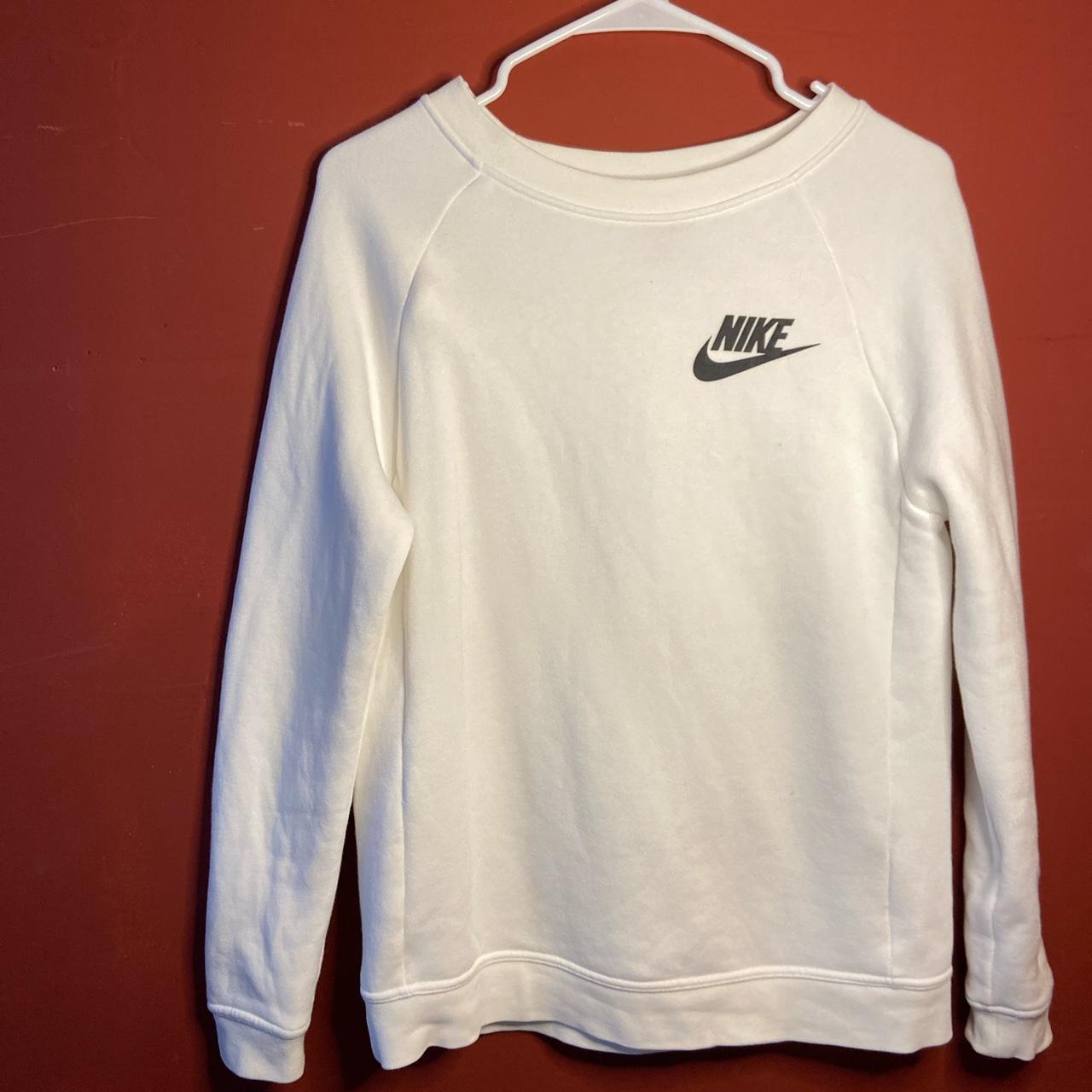 Nike classic outlet sweater