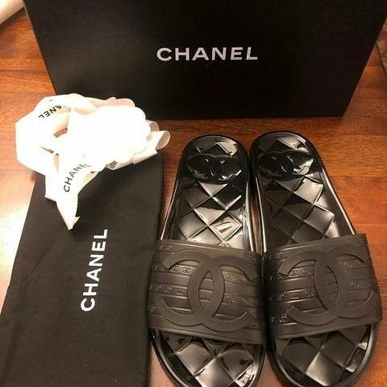 Chanel black transparent logo pool slides worn once