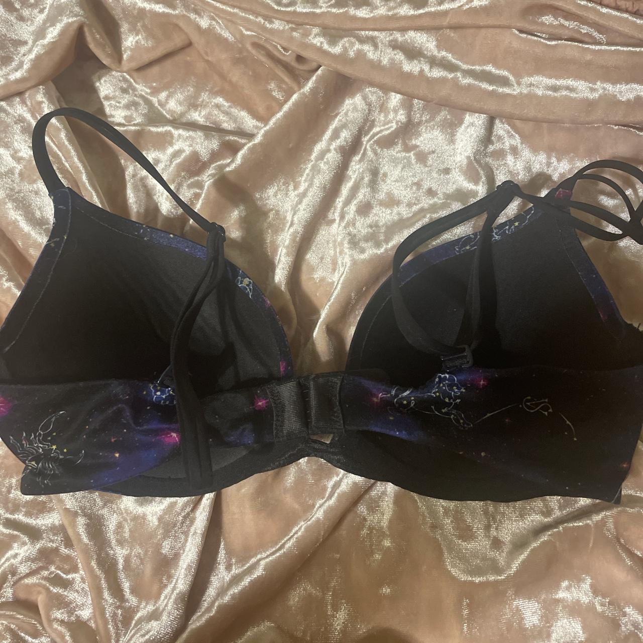 Victoria's Secret Plunge Bra Size 32C Very Sexy - Depop