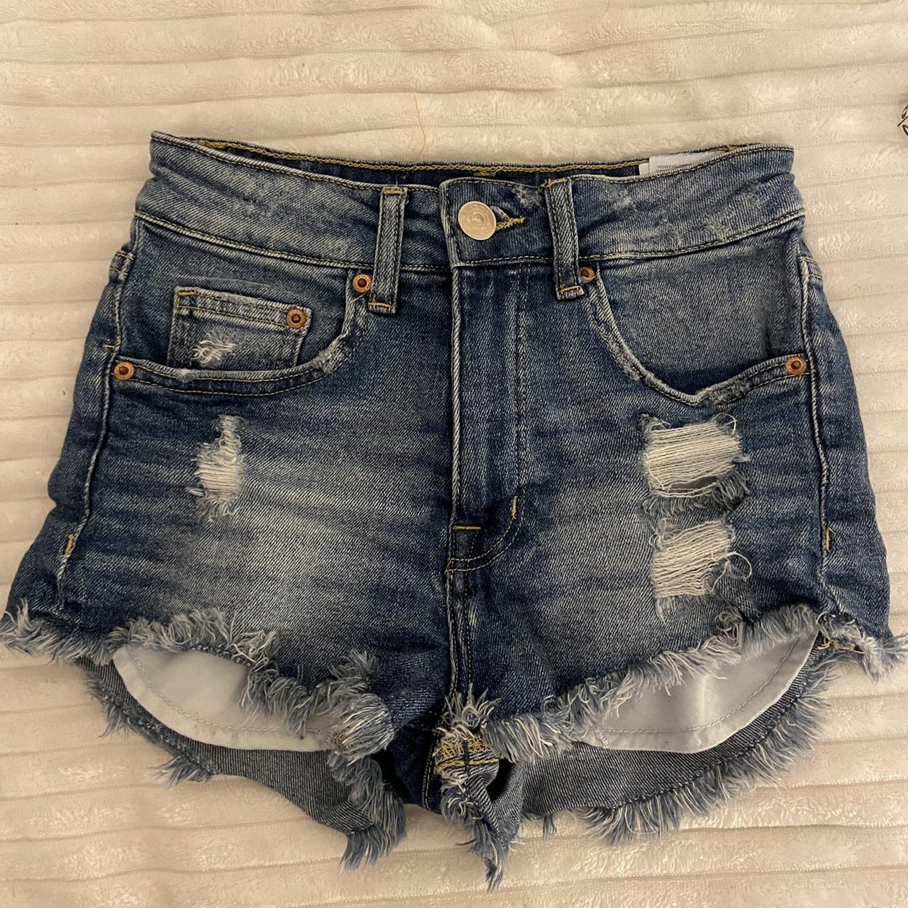 h&m ripped denim shorts