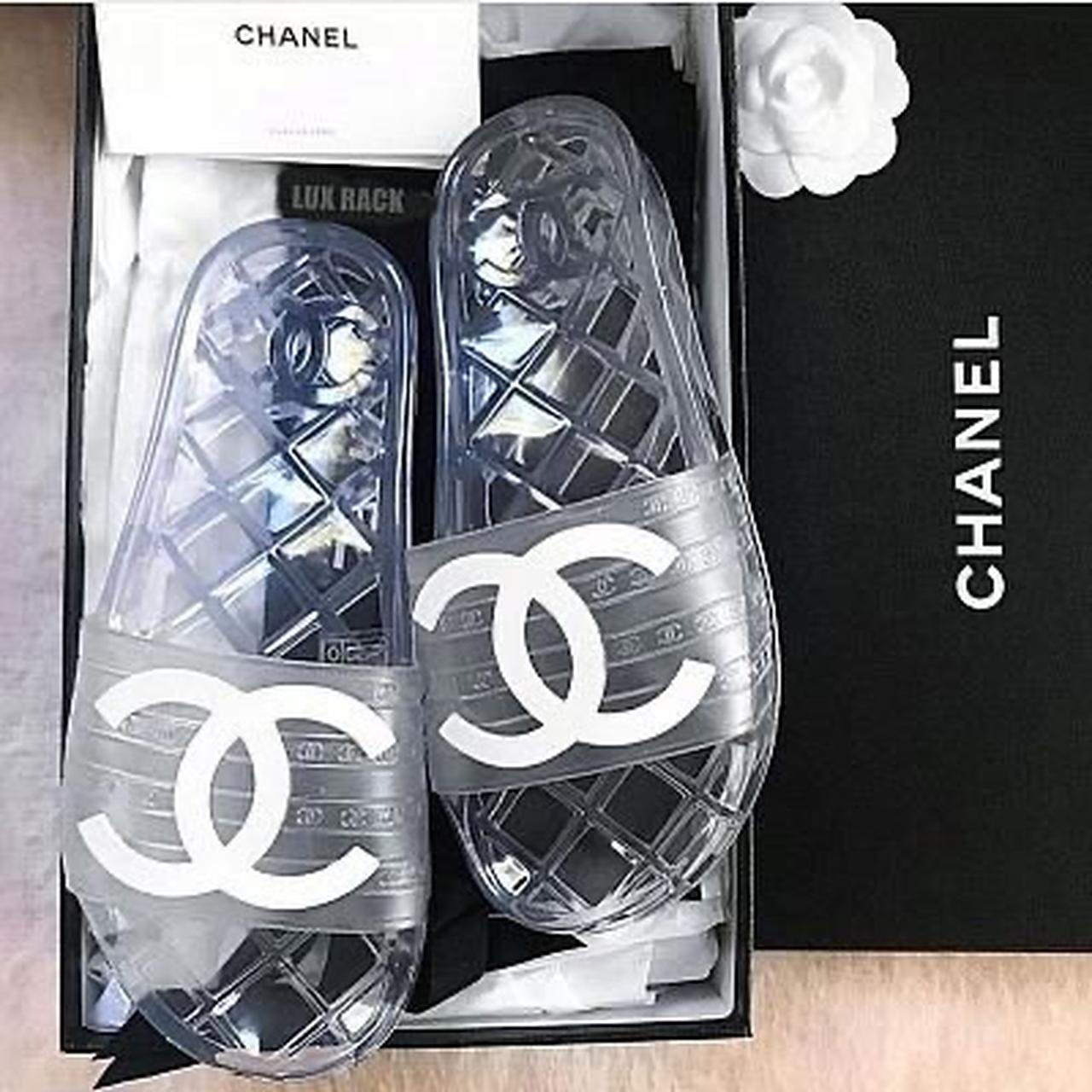 Chanel jelly slides 😍 $120 IG @glammedbyari