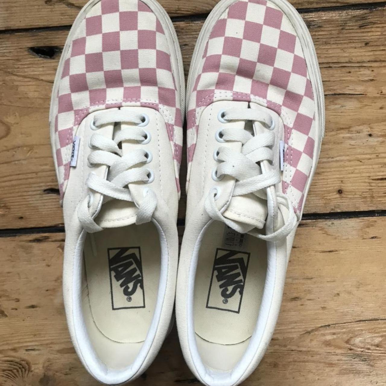 Light pink clearance checkerboard vans